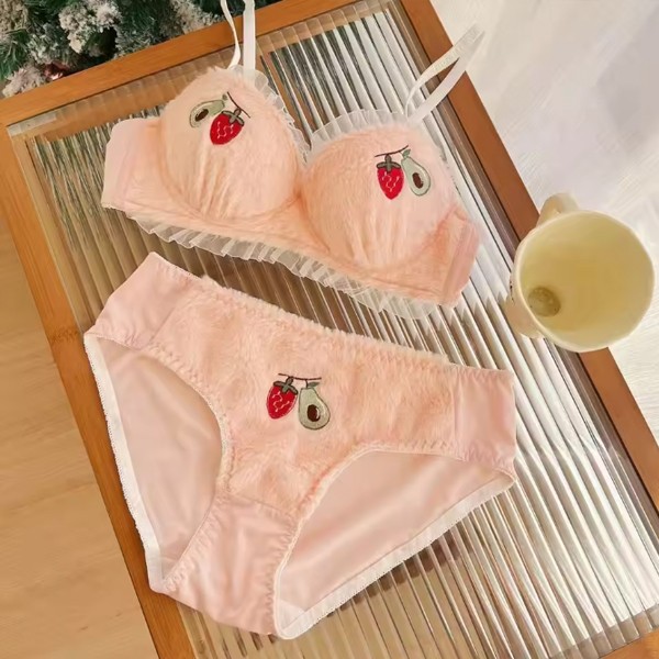 Strawberry teenager comfortable cute bra set